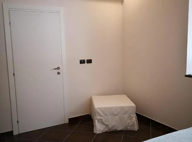 Apartment La Porta Rossa Vado Ligure