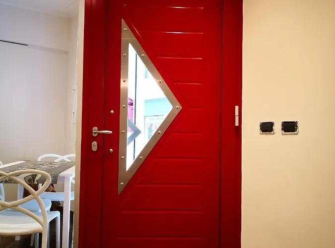 La Porta Rossa *